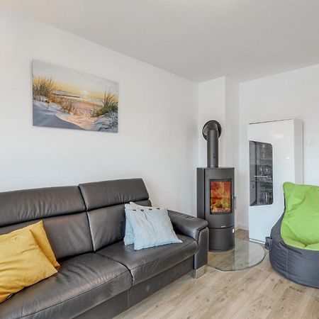 Nice Home In Tossens With Kitchen 외부 사진