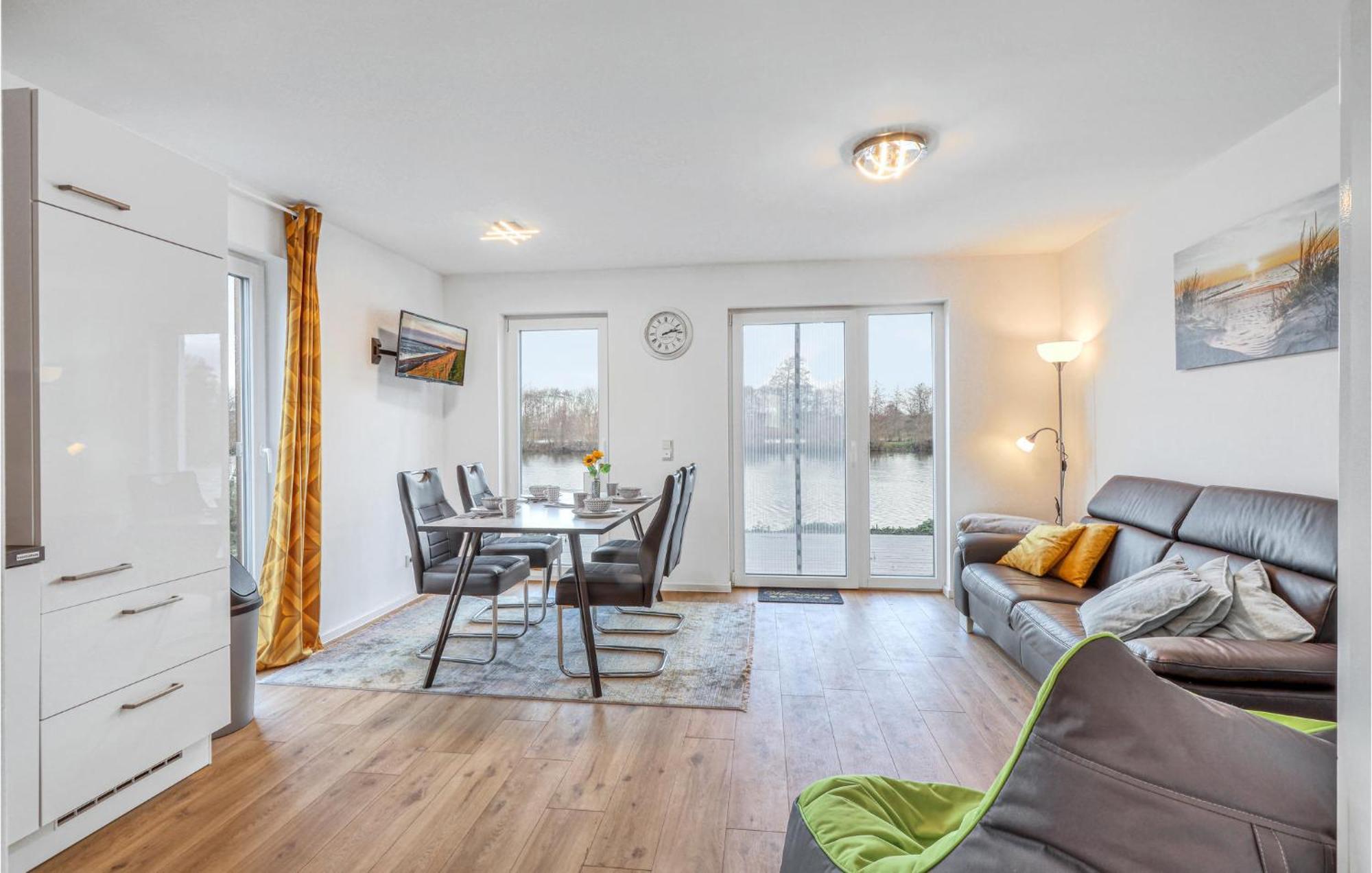 Nice Home In Tossens With Kitchen 외부 사진