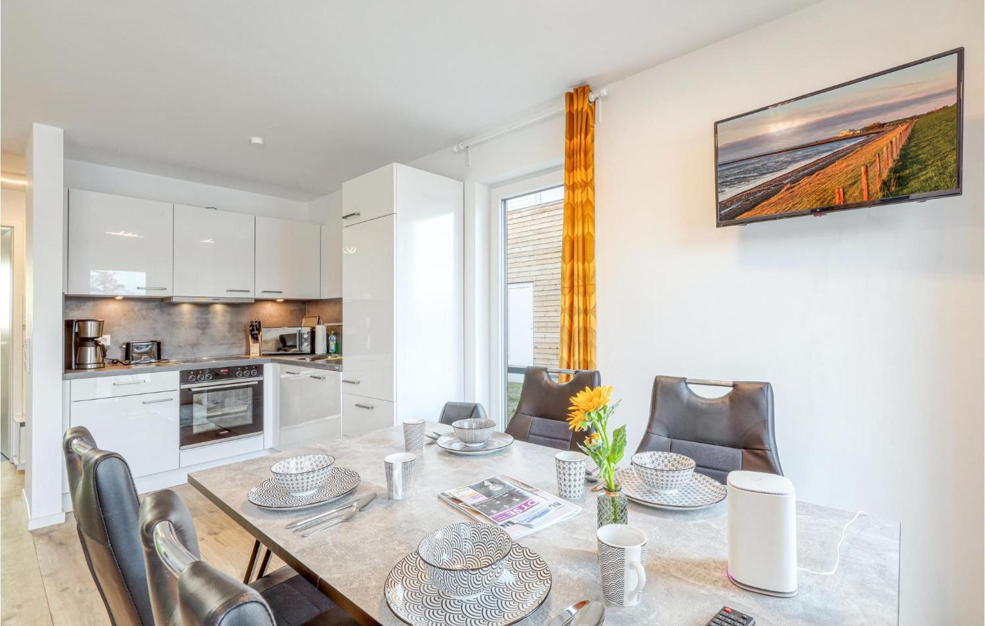 Nice Home In Tossens With Kitchen 외부 사진