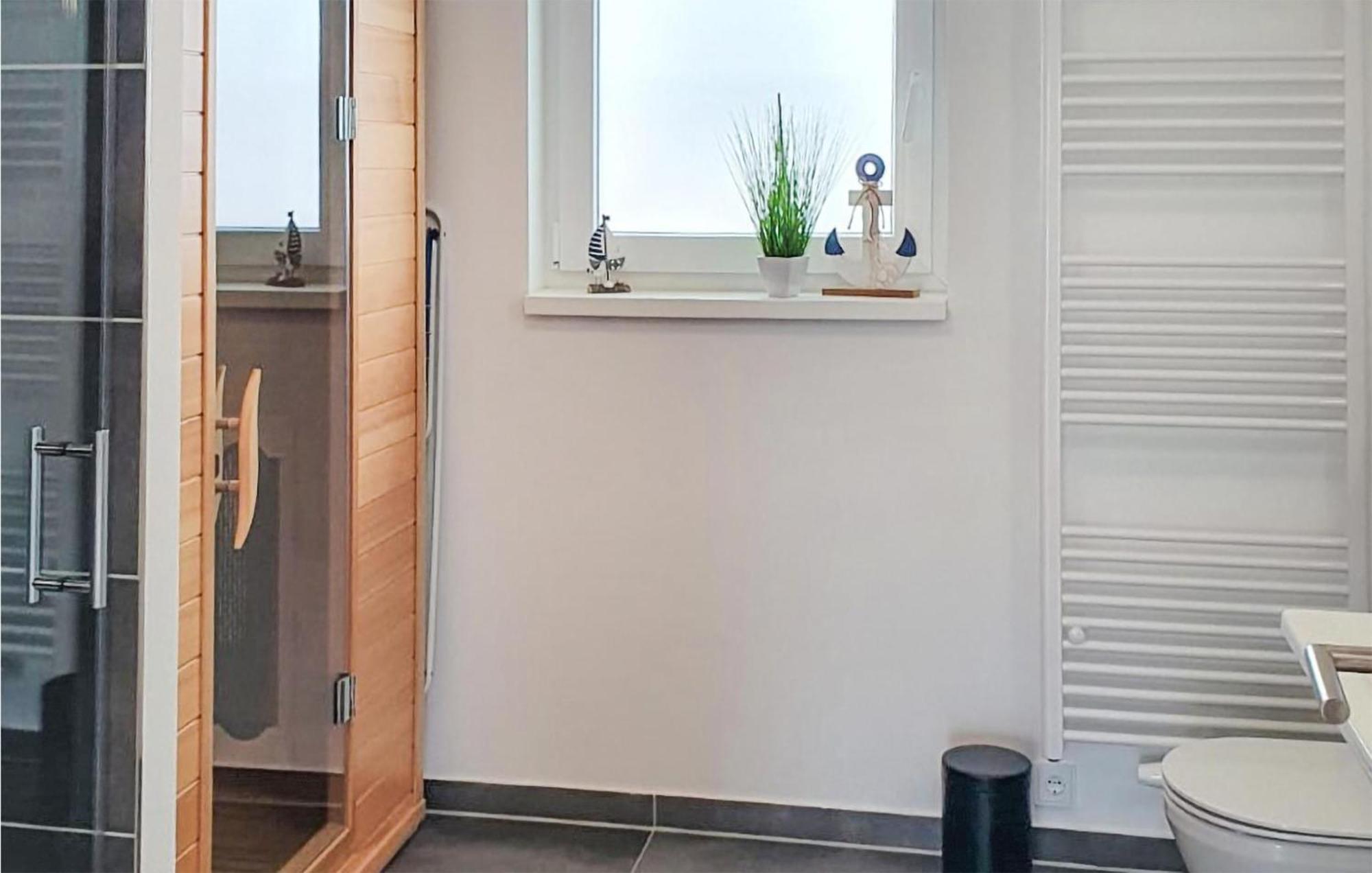 Nice Home In Tossens With Kitchen 외부 사진